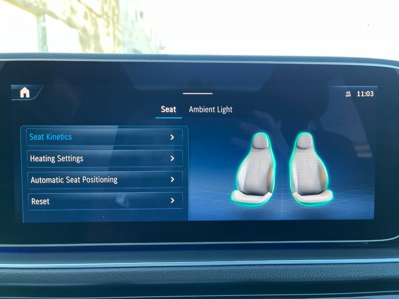 Used 2024 Mercedes-Benz GLE 450e 4MATIC image 17