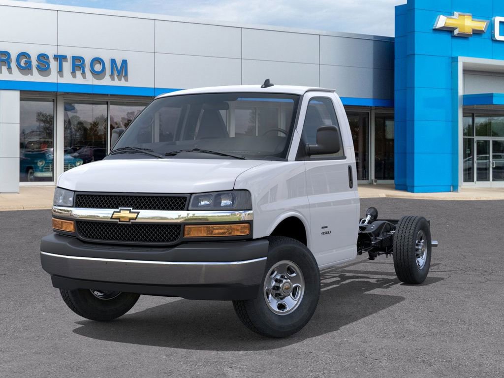 New 2026 Chevrolet Express 3500 w/ Power Convenience Package image 6