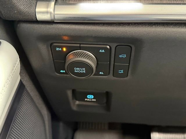 Used 2026 Ford Expedition Platinum w/ Platinum Ultimate Package AWD/4WD image 28