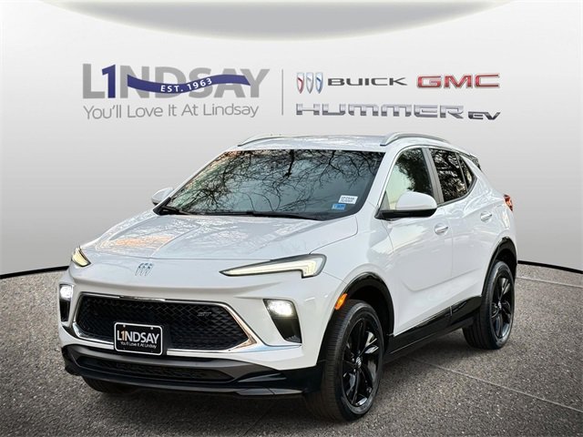 Certified 2024 Buick Encore GX Sport Touring image 5