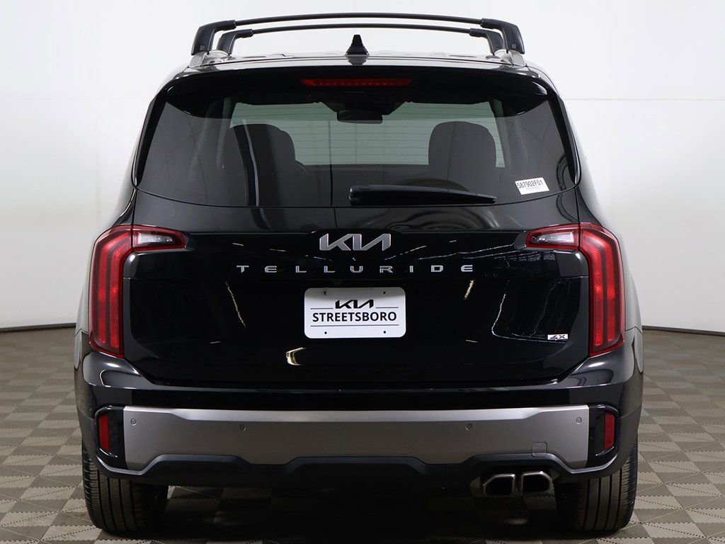 Used 2025 Kia Telluride S image 14