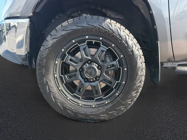 Used 2015 Toyota Tundra SR5 w/ SR5 Upgrade Package RWD image 29