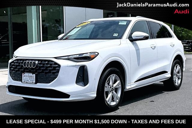 Used 2025 Audi Q5 Premium w/ Convenience Package