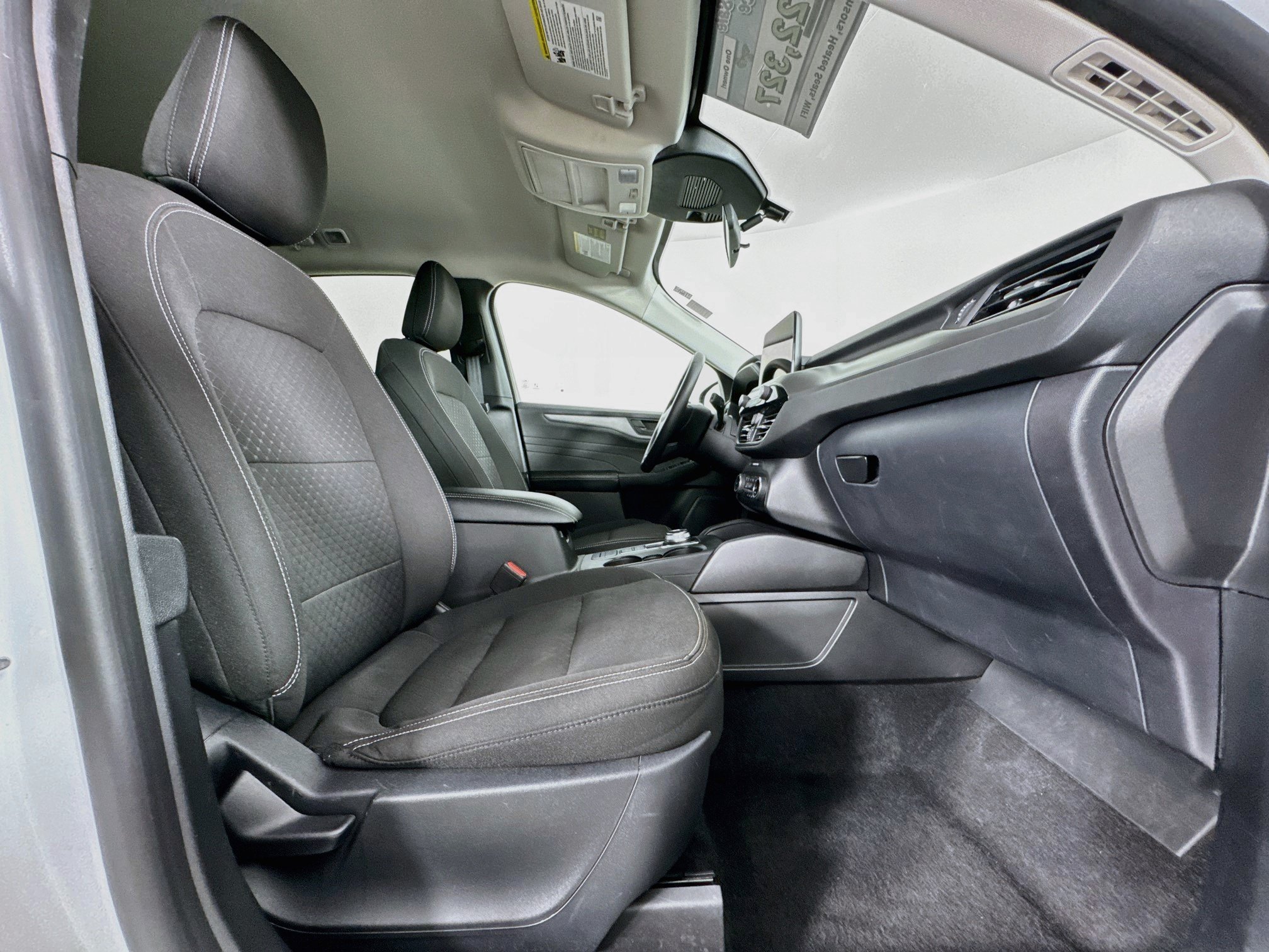 Used 2024 Ford Escape Active AWD/4WD image 28