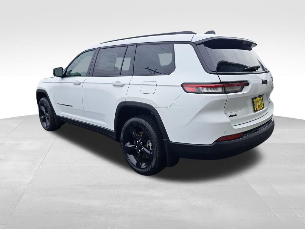 New 2025 Jeep Grand Cherokee L Limited w/ Luxury Tech Group II image 3