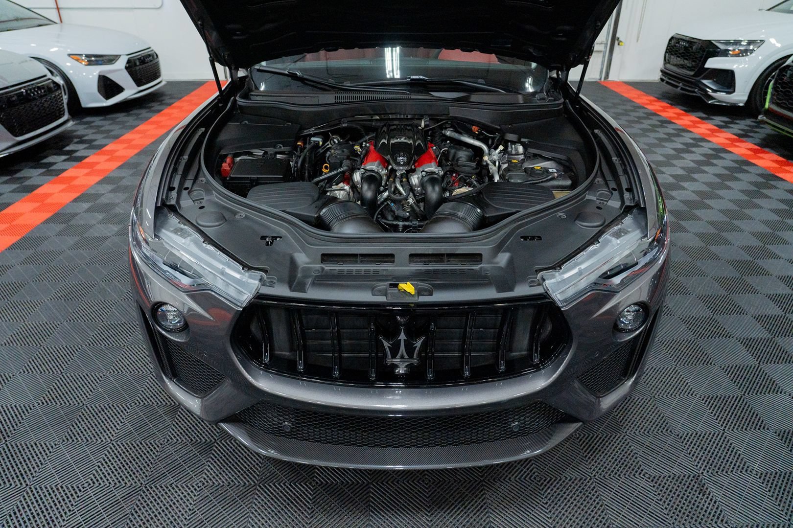 Used 2021 Maserati Levante Trofeo AWD/4WD image 57