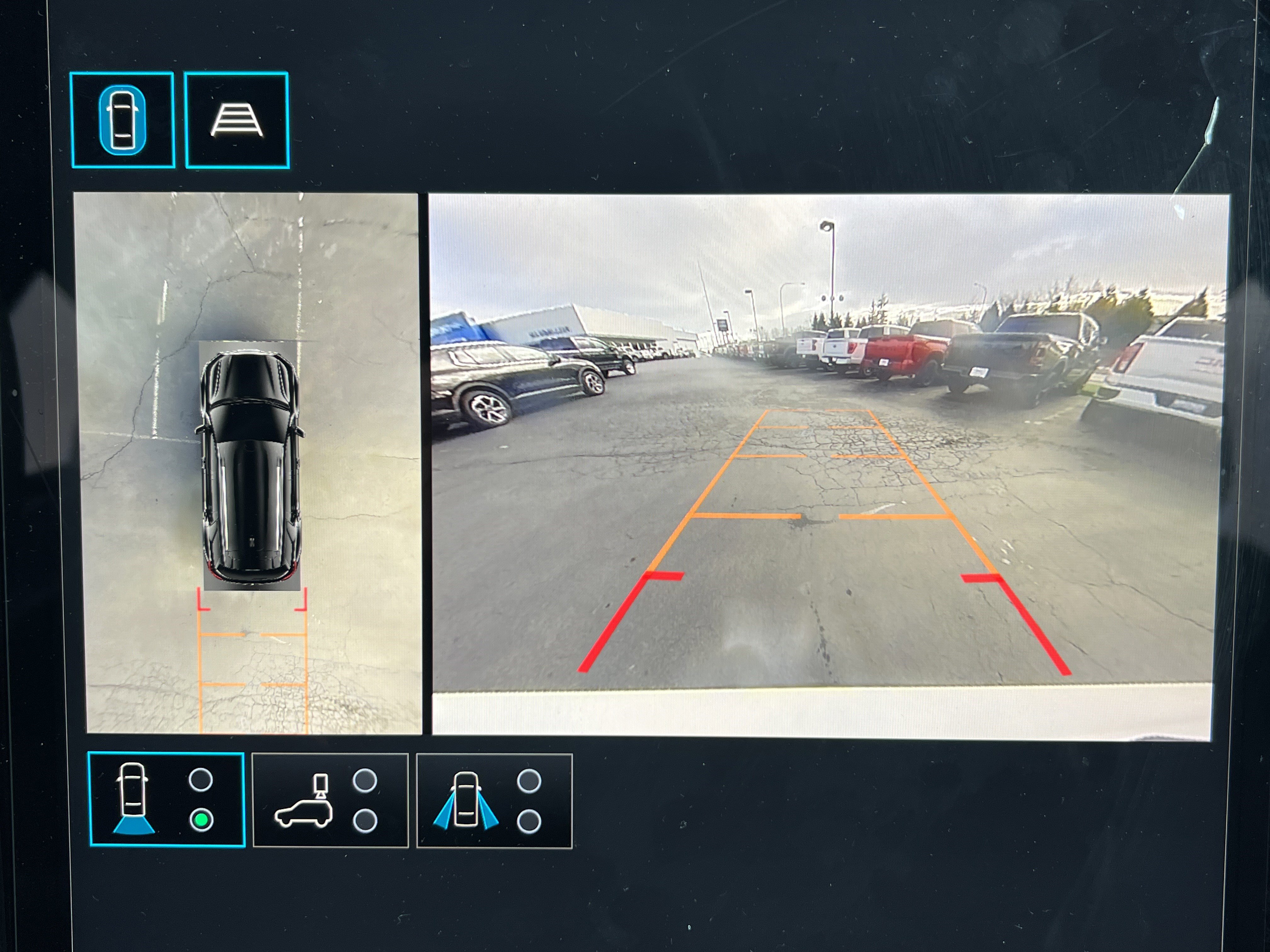 Used 2026 GMC Terrain Elevation w/ Technology Package II image 14