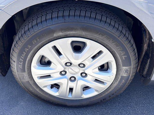 Used 2019 Dodge Journey SE FWD image 7