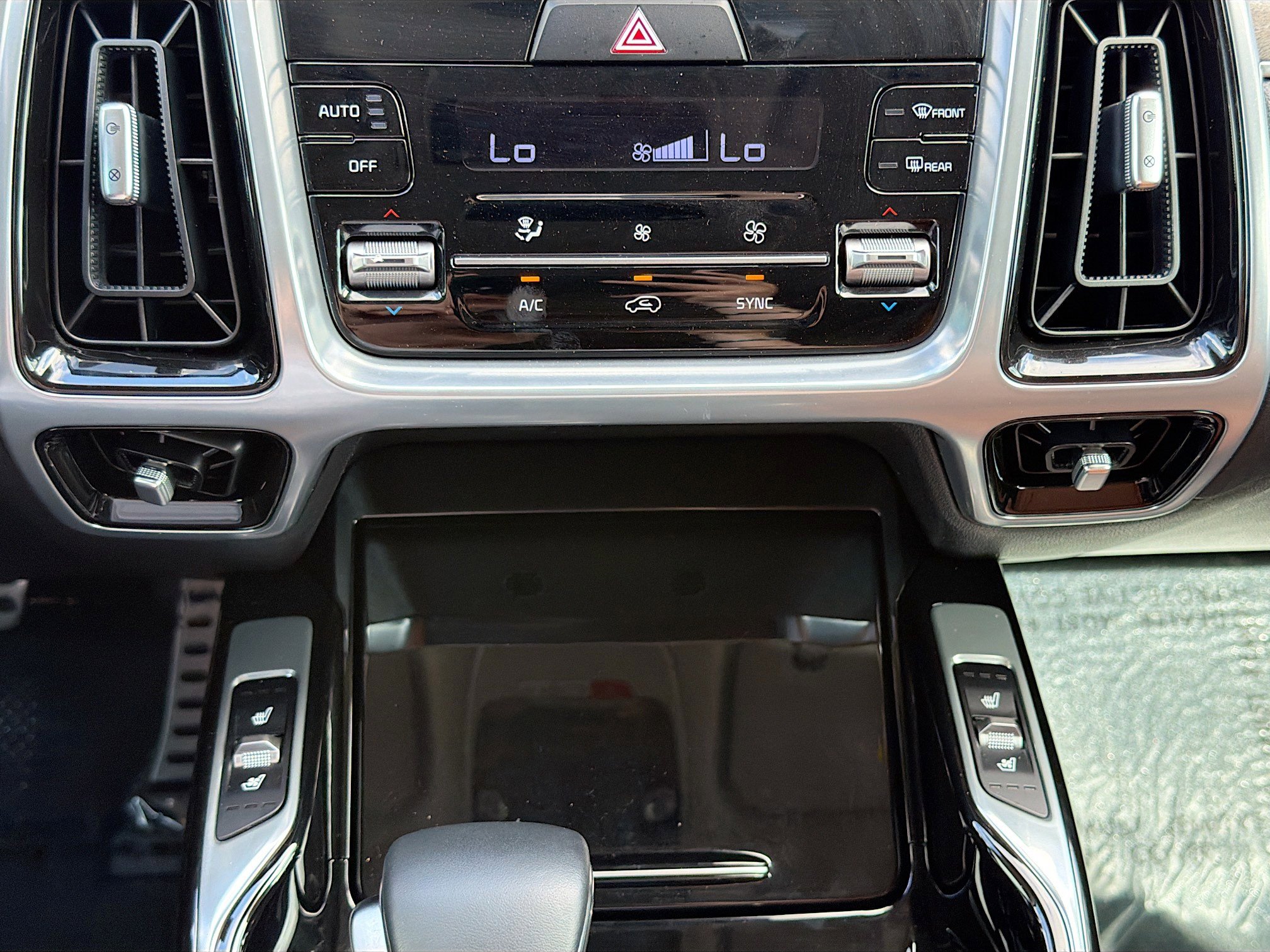 Used 2023 Kia Sorento SX Prestige image 35