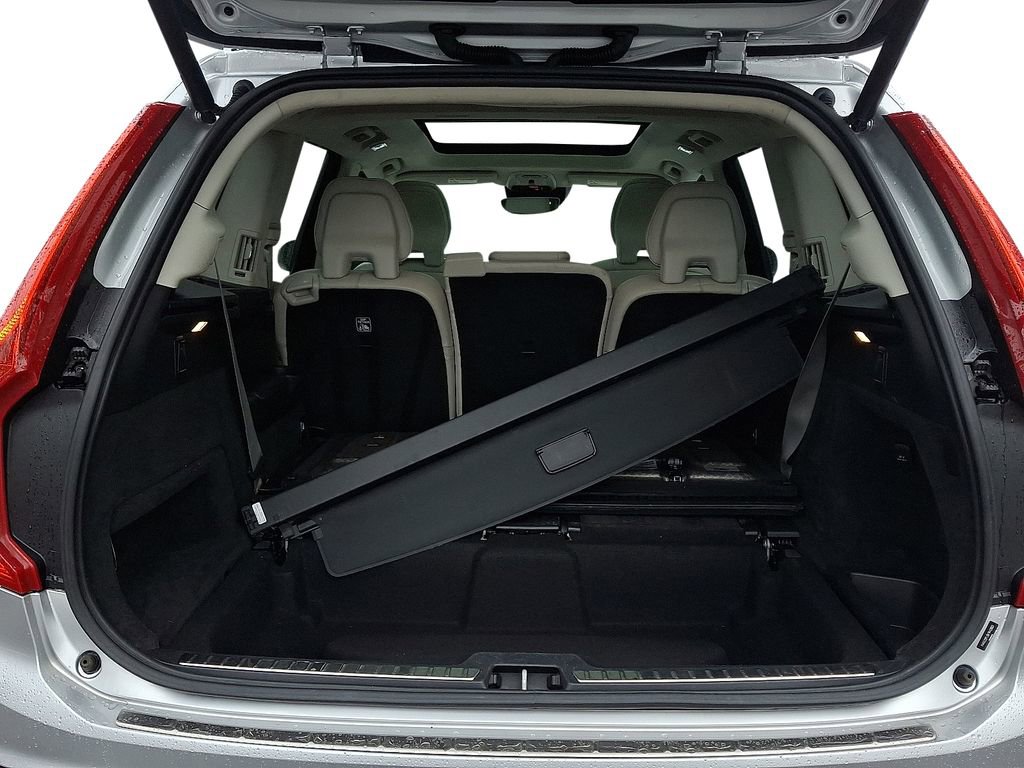 Used 2019 Volvo XC90 T6 Inscription w/ Luxury Package image 28
