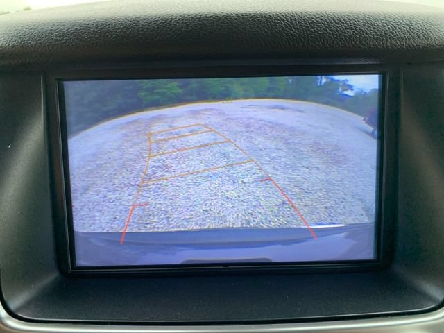 Used 2018 Chevrolet Suburban Premier AWD/4WD image 25