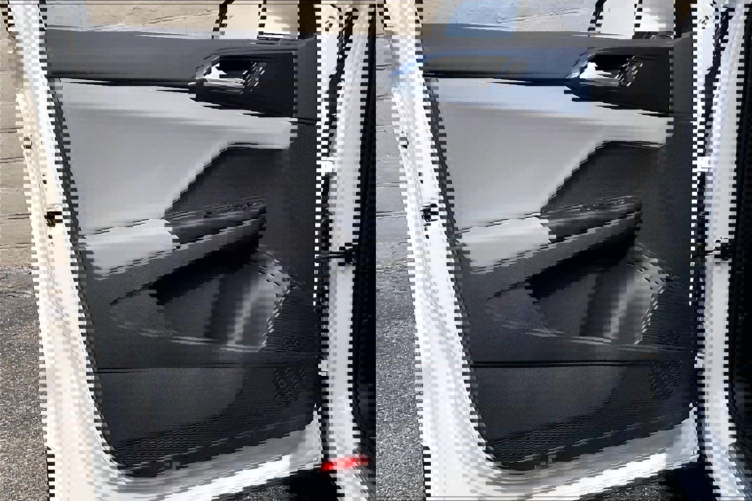 Certified 2022 Volkswagen Taos SE image 22