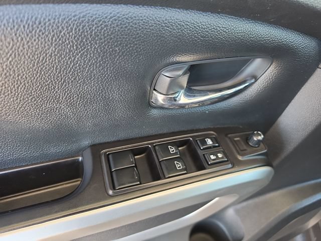 Used 2021 Nissan Titan SV w/ SV Convenience Package AWD/4WD image 23