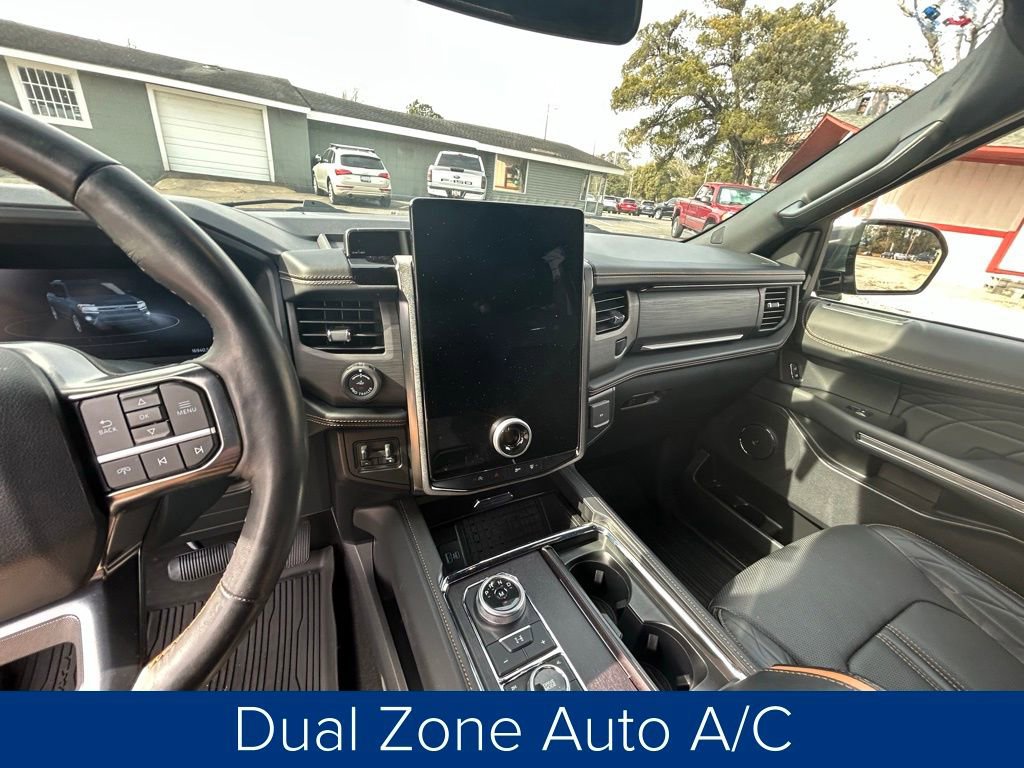 Used 2024 Ford Expedition Max Platinum image 35