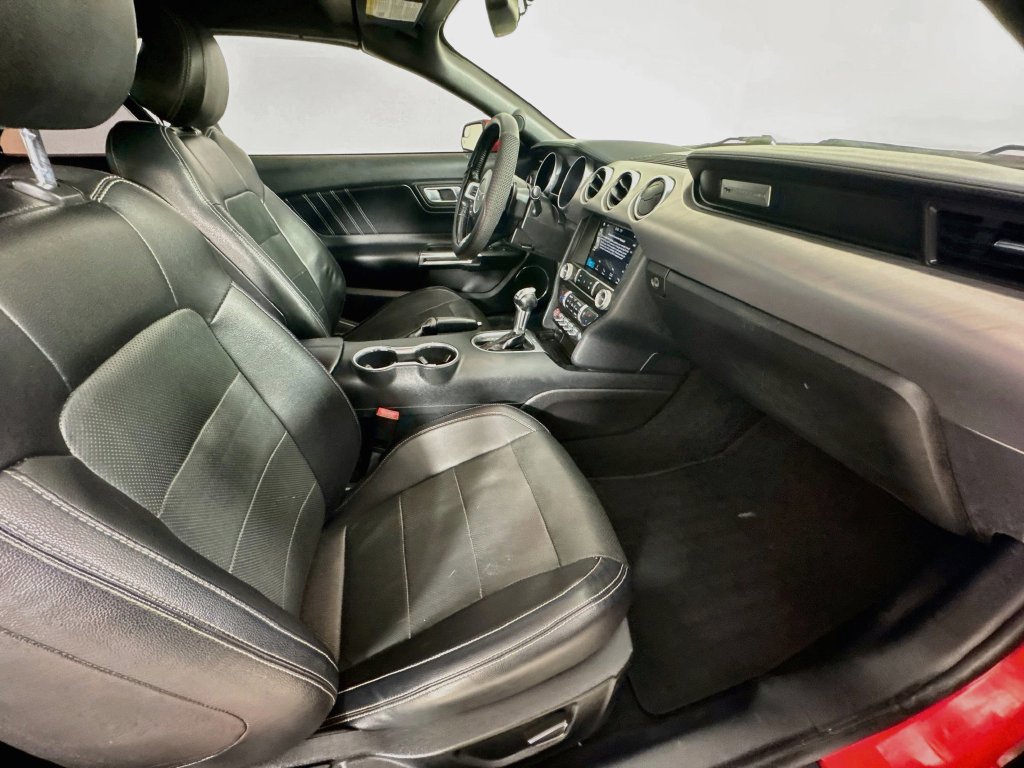Used 2019 Ford Mustang Premium RWD image 32