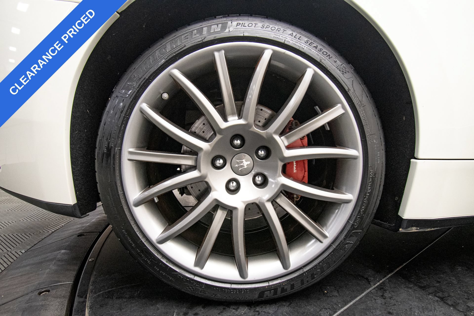 Used 2013 Maserati GranTurismo Convertible RWD image 41