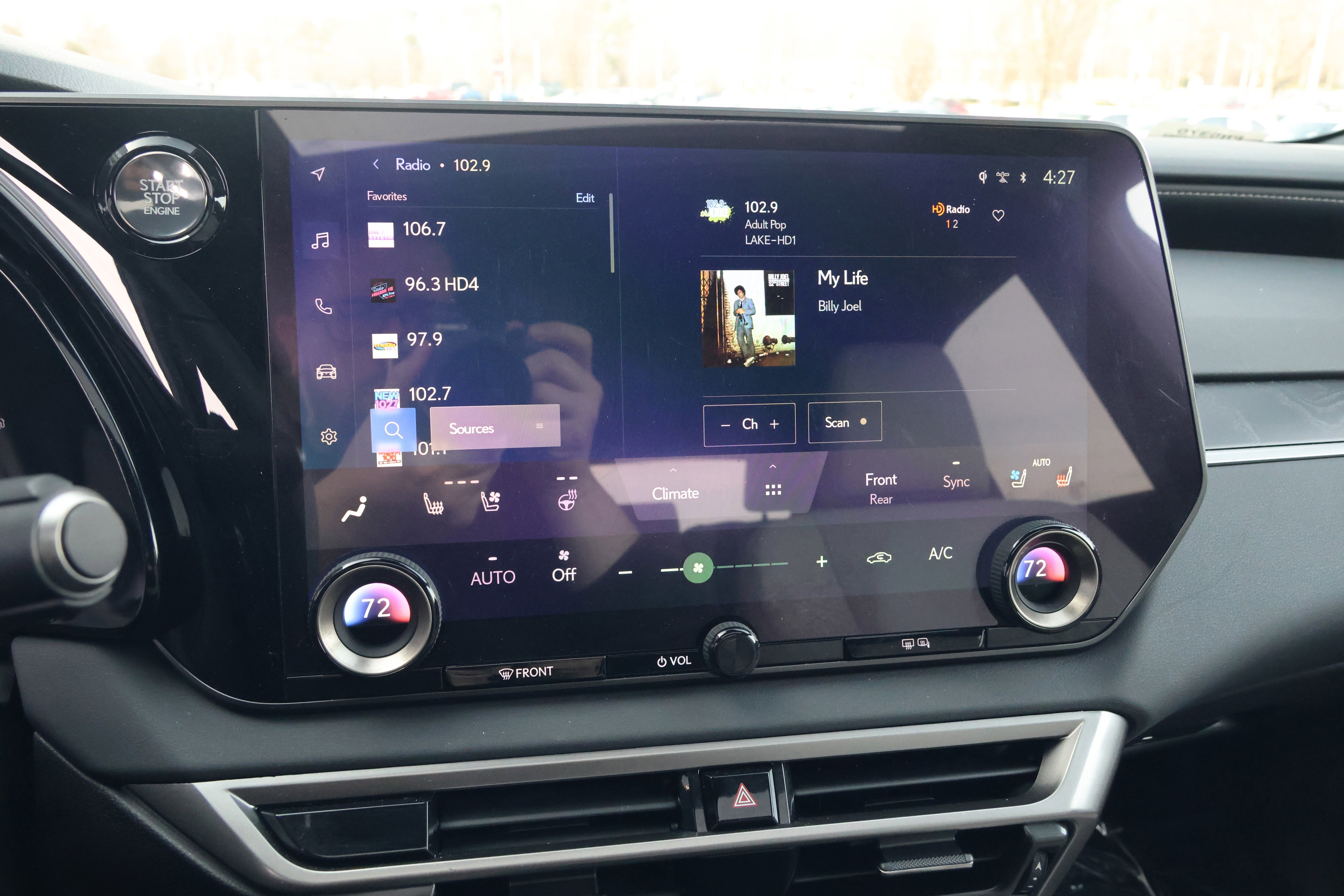 Certified 2024 Lexus RX 350 Premium w/ Accessory Package (Z1) image 23