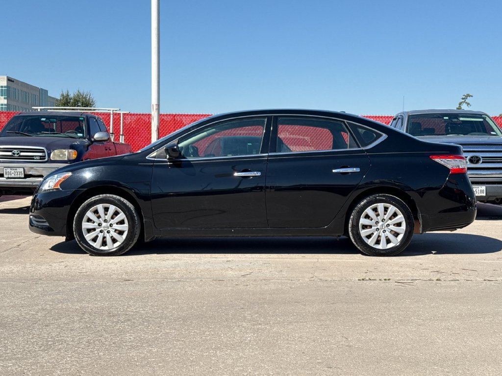 Used 2015 Nissan Sentra SV FWD image 3