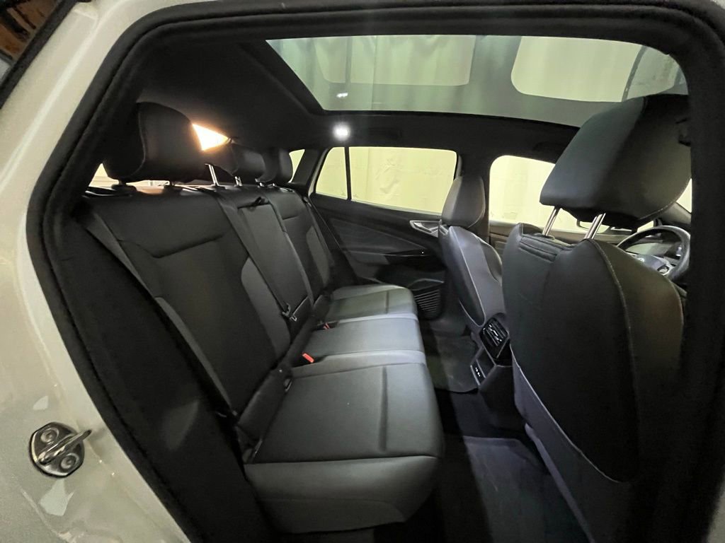 Used 2023 Volkswagen ID.4 Pro S image 24