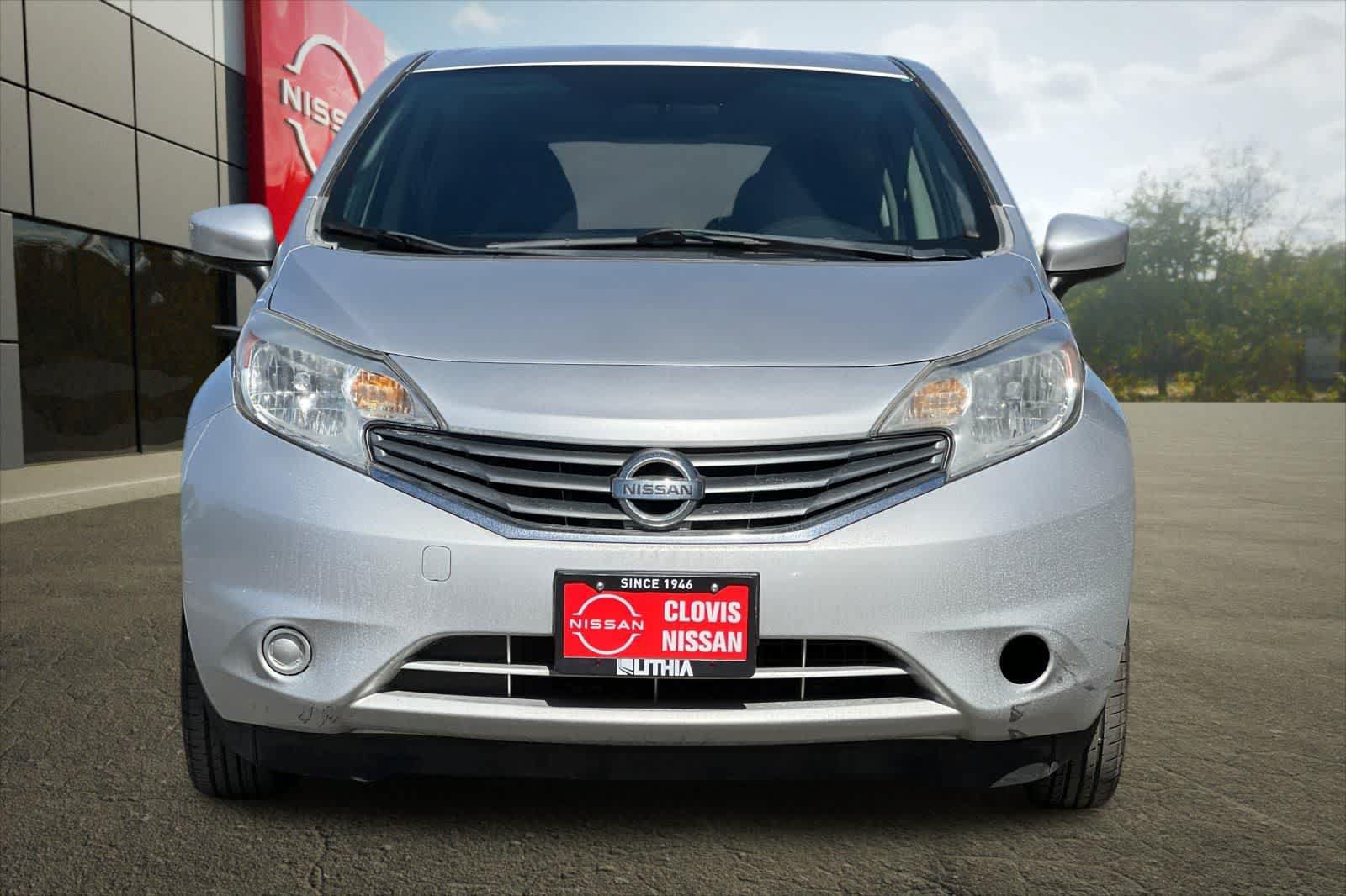 Used 2015 Nissan Versa Note SV FWD image 11