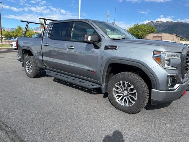Used 2020 GMC Sierra 1500 AT4 w/ AT4 Premium Package AWD/4WD image 3