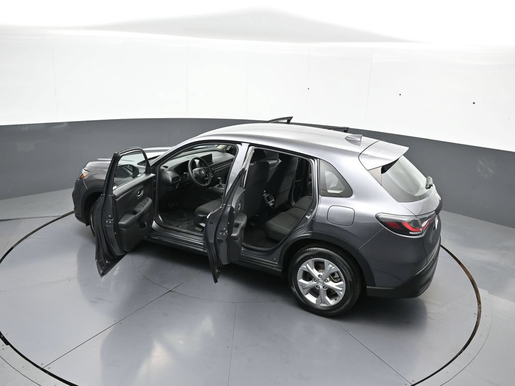 Certified 2023 Honda HR-V LX image 42