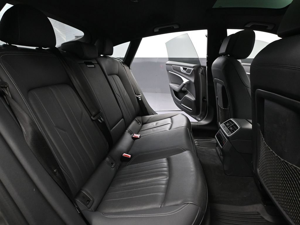 Used 2022 Audi A7 3.0T Premium Plus AWD/4WD image 36