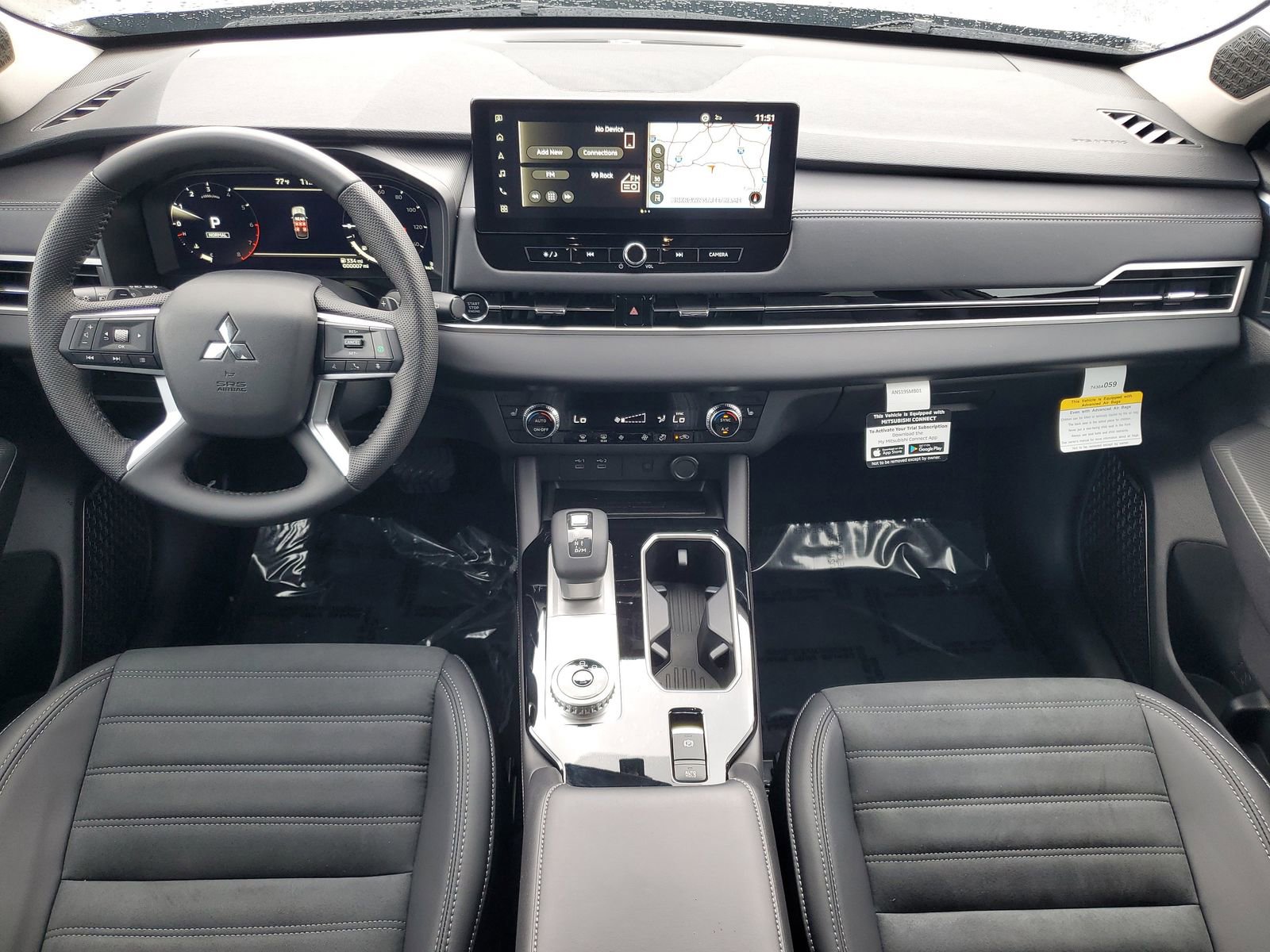 New 2025 Mitsubishi Outlander SE image 24