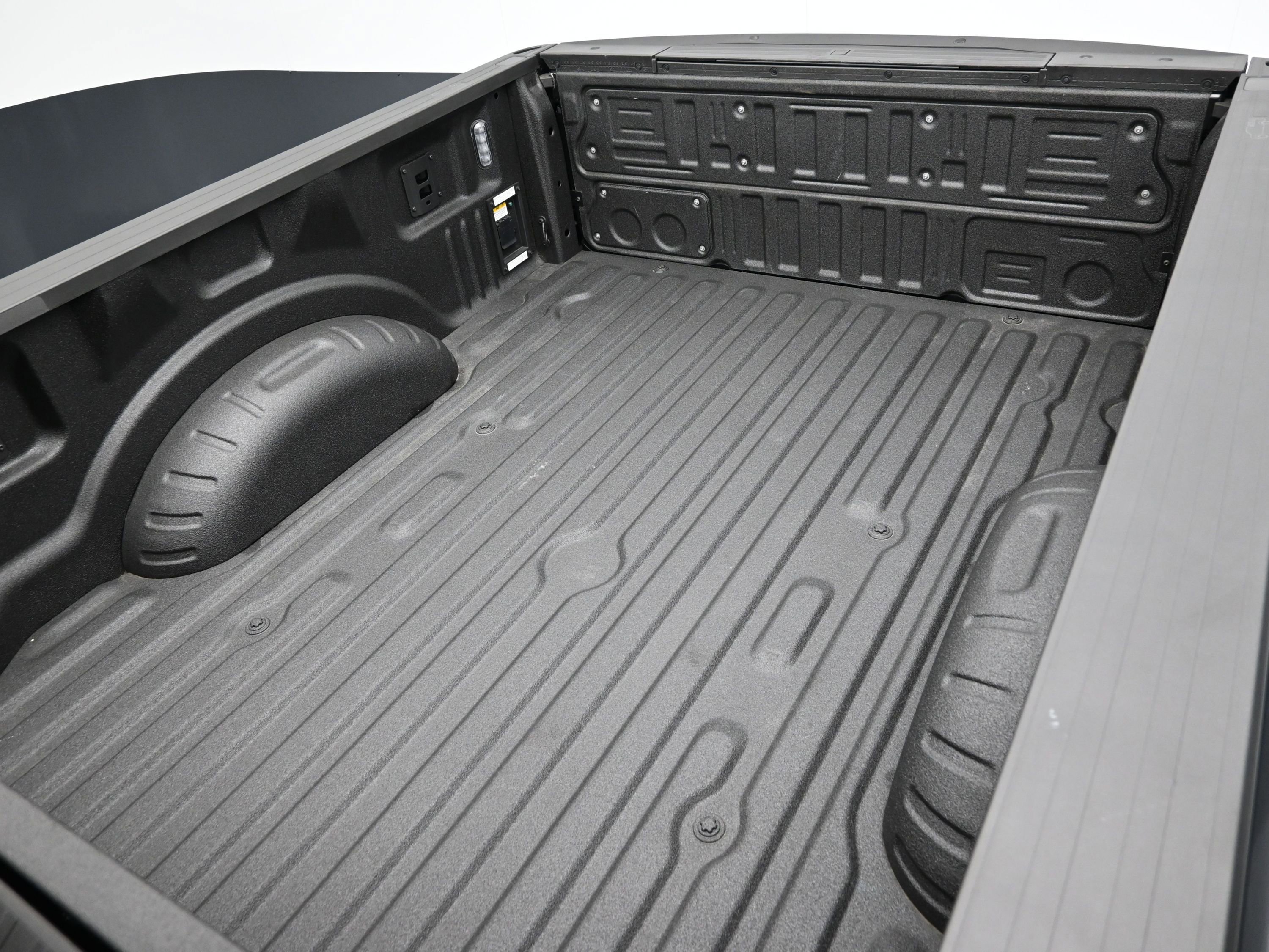 Used 2024 Ford F250 King Ranch w/ Chrome Package AWD/4WD image 46