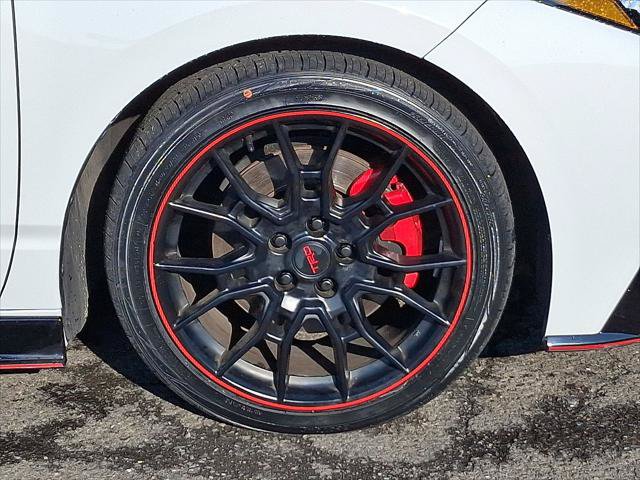 Certified 2021 Toyota Avalon TRD FWD image 29