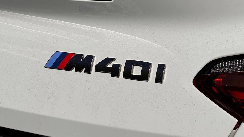Certified 2026 BMW Z4 M40i w/ Premium Package RWD image 8