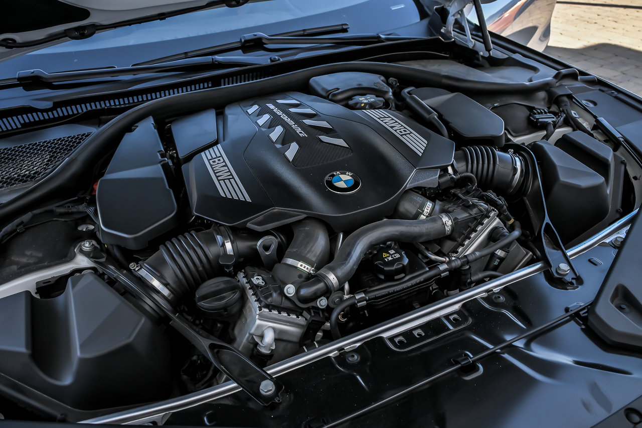 Used 2024 BMW M850i xDrive Convertible AWD/4WD image 25