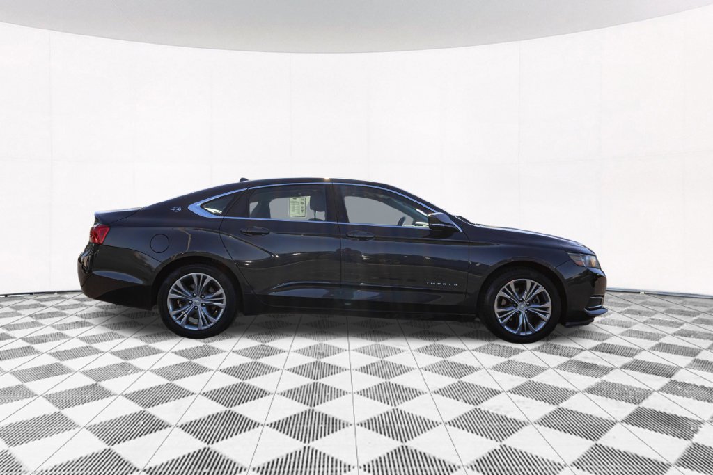 Used 2014 Chevrolet Impala LT w/ Convenience Package FWD image 11