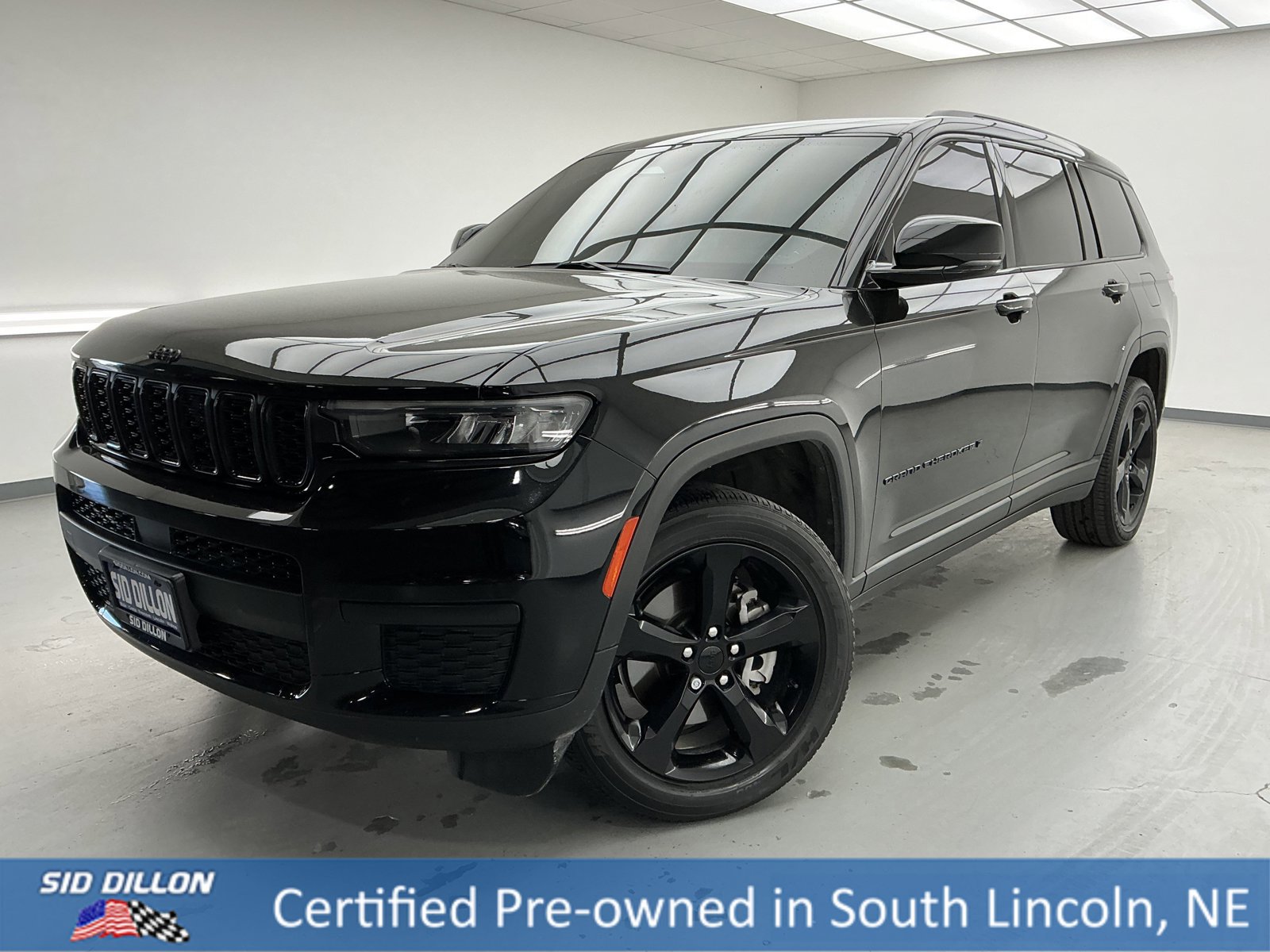 Used 2021 Jeep Grand Cherokee L Laredo