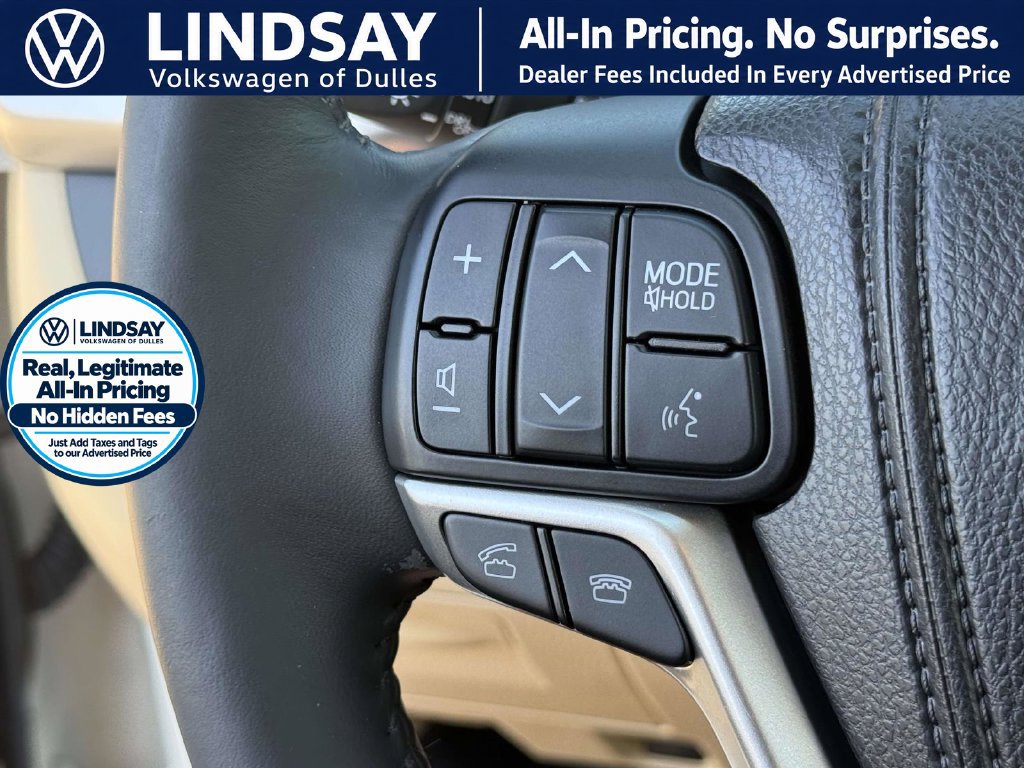 Used 2015 Toyota Highlander Limited AWD/4WD image 23
