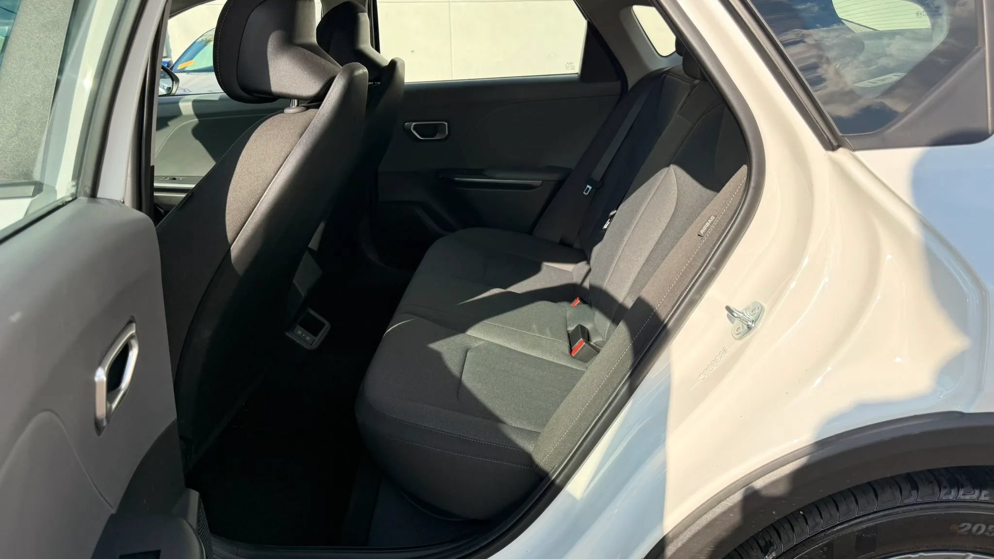 Used 2025 Kia K4 FWD image 13