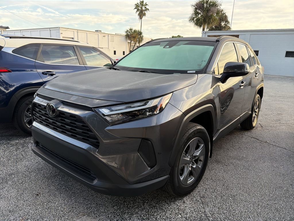 Used 2024 Toyota RAV4 XLE w/ Convenience Package image 3