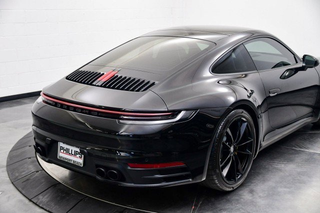 Used 2021 Porsche 911 Carrera image 11