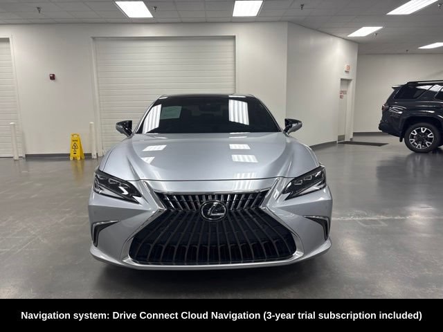 Used 2025 Lexus ES 350 Ultra Luxury FWD image 2