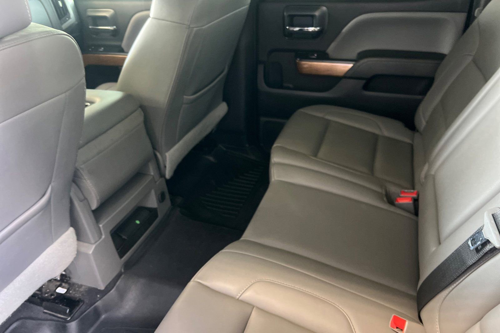 Used 2019 Chevrolet Silverado 3500 LTZ w/ Duramax Plus Package AWD/4WD image 9