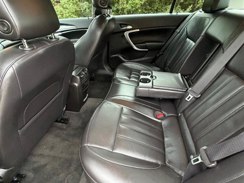 Used 2012 Buick Regal Leather FWD image 20