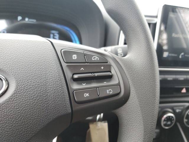 New 2026 Hyundai Venue SE image 21