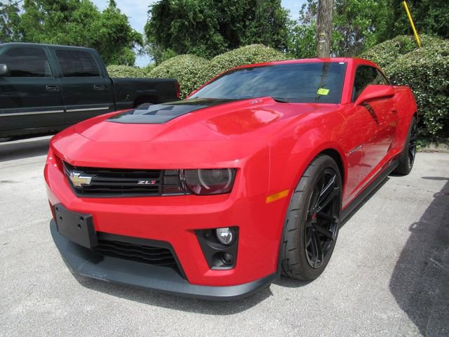 Used 2013 Chevrolet Camaro ZL1 RWD image 5
