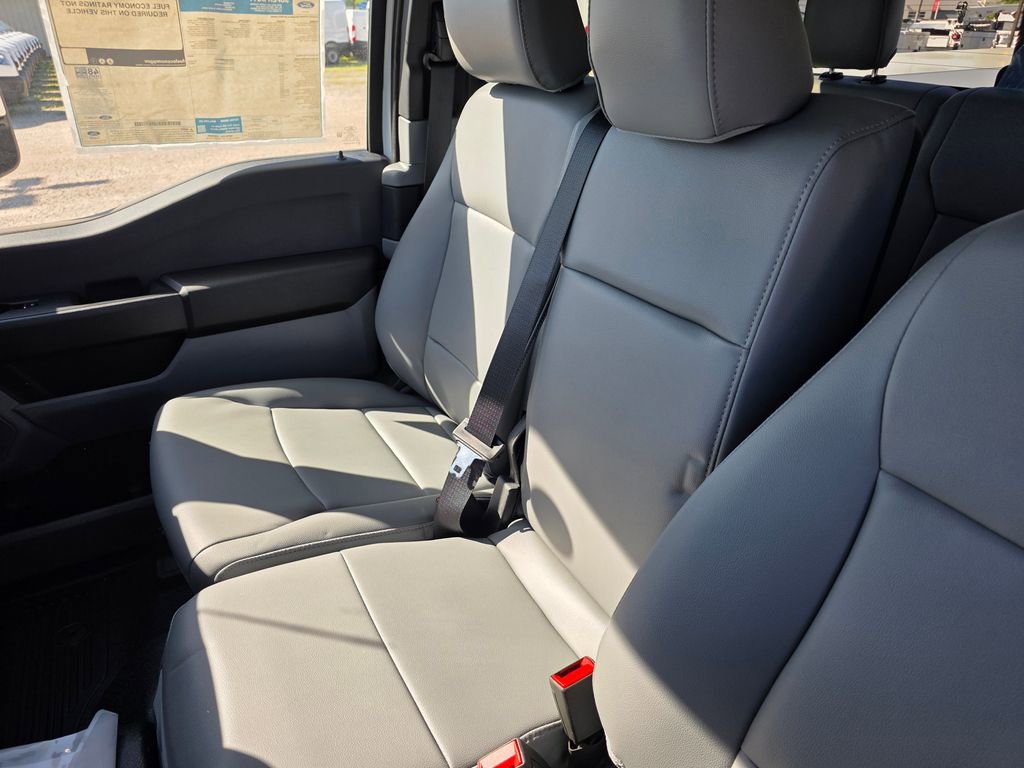 New 2026 Ford F550 4x4 Supercab Super Duty image 29