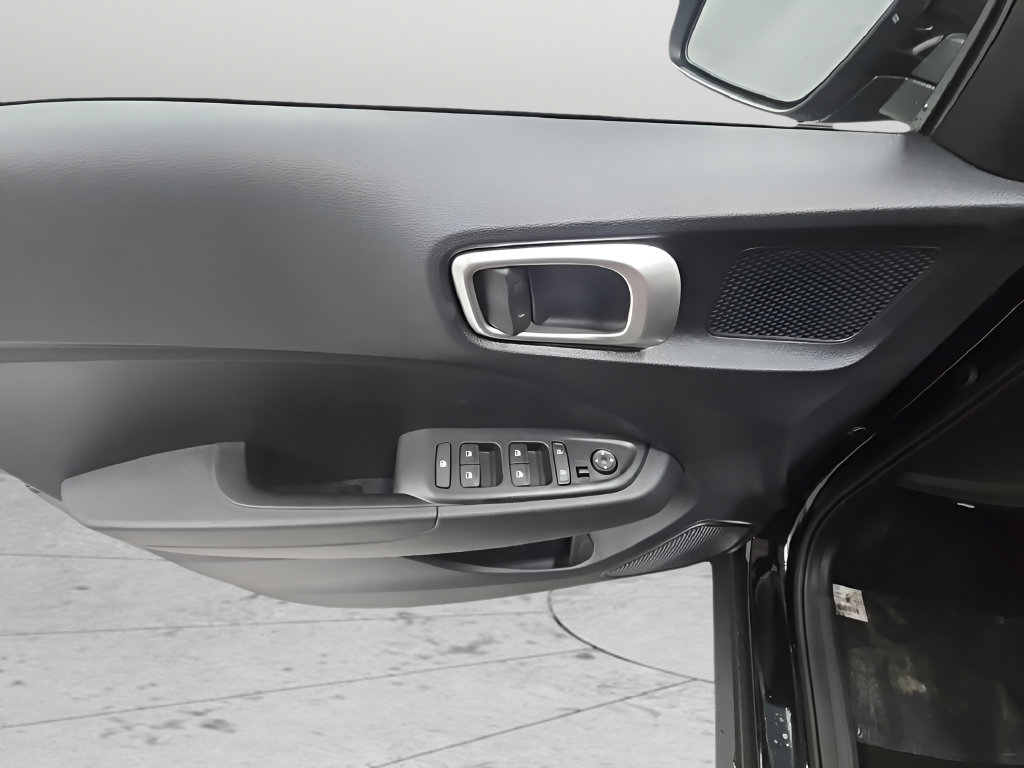 New 2026 Hyundai Venue SEL FWD image 10