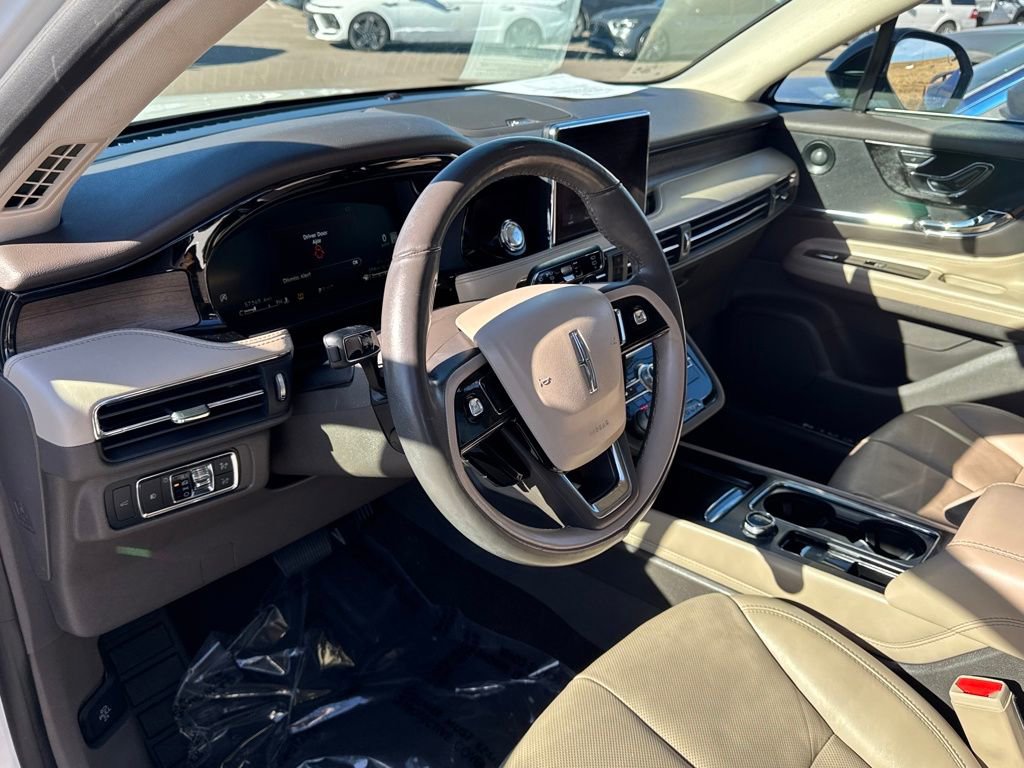 Used 2020 Lincoln Corsair Reserve w/ Equipment Group 201A image 25