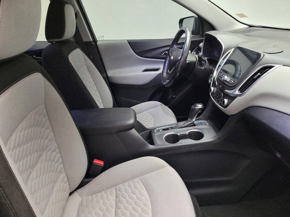 Used 2019 Chevrolet Equinox LT w/ Sun & Navigation Package AWD/4WD image 21