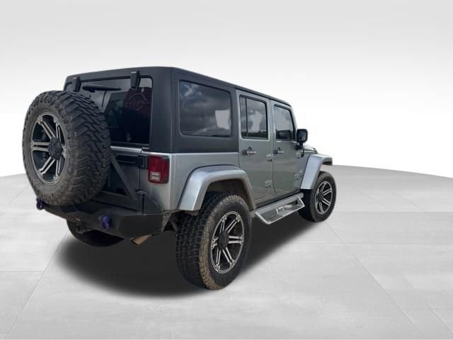 Used 2013 Jeep Wrangler Unlimited Sahara image 5
