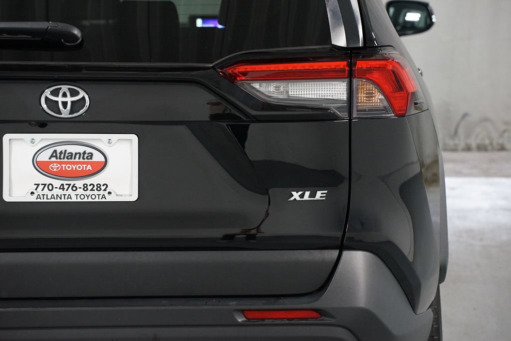 Certified 2025 Toyota RAV4 XLE FWD image 10