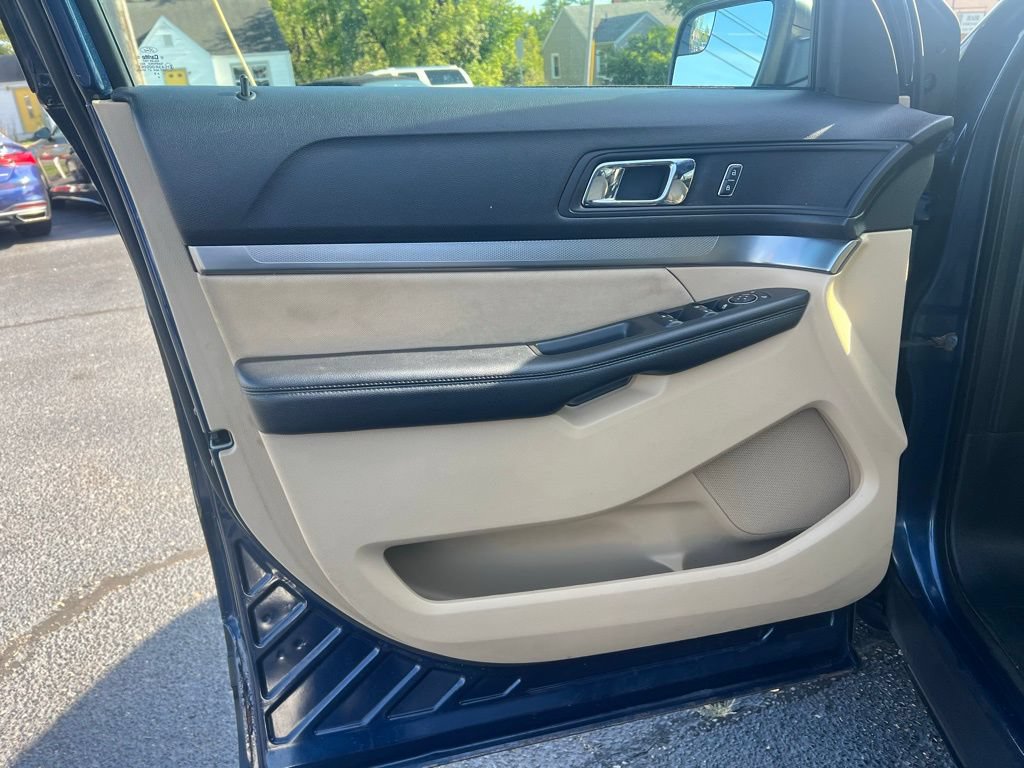 Used 2017 Ford Explorer 4WD image 12